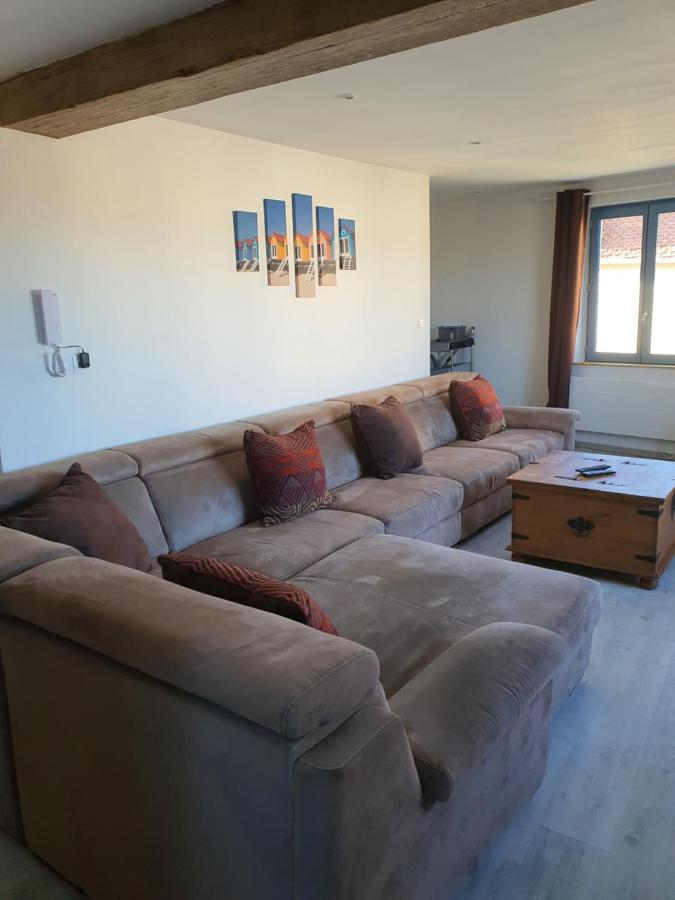 Gite Des Sources Fains-Les-Sources Exterior foto
